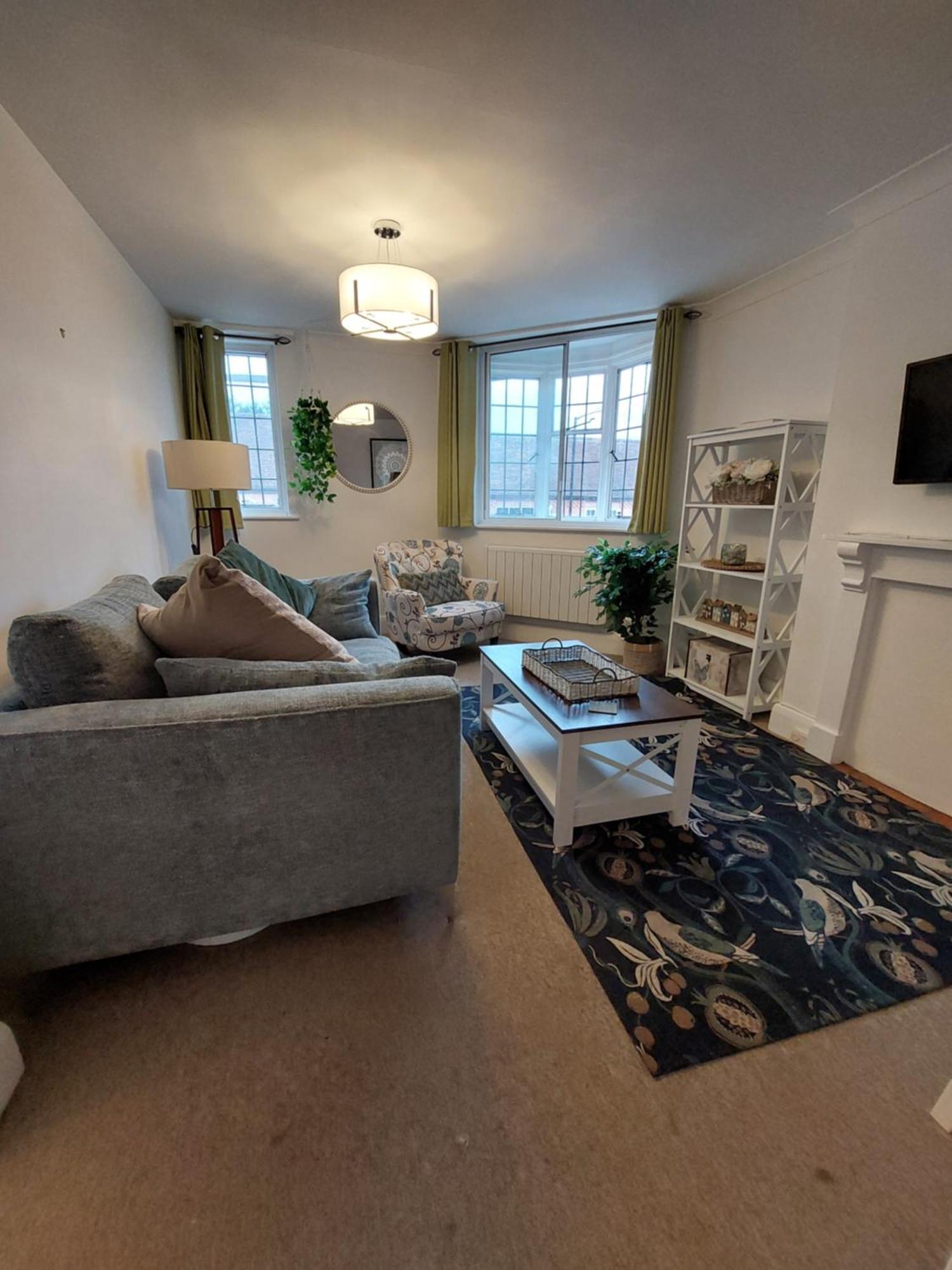 The Gallery Appartment With Parking Stratford-upon-Avon Esterno foto